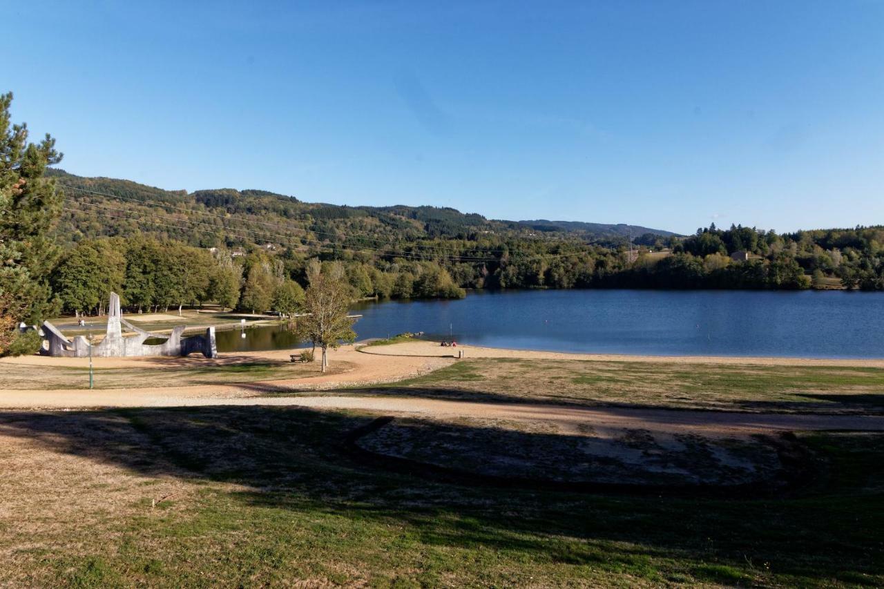 Gite De Sauviat 25 Chemin Du Grand Pacher Le Bourg De Sauviat 63120 Εξωτερικό φωτογραφία