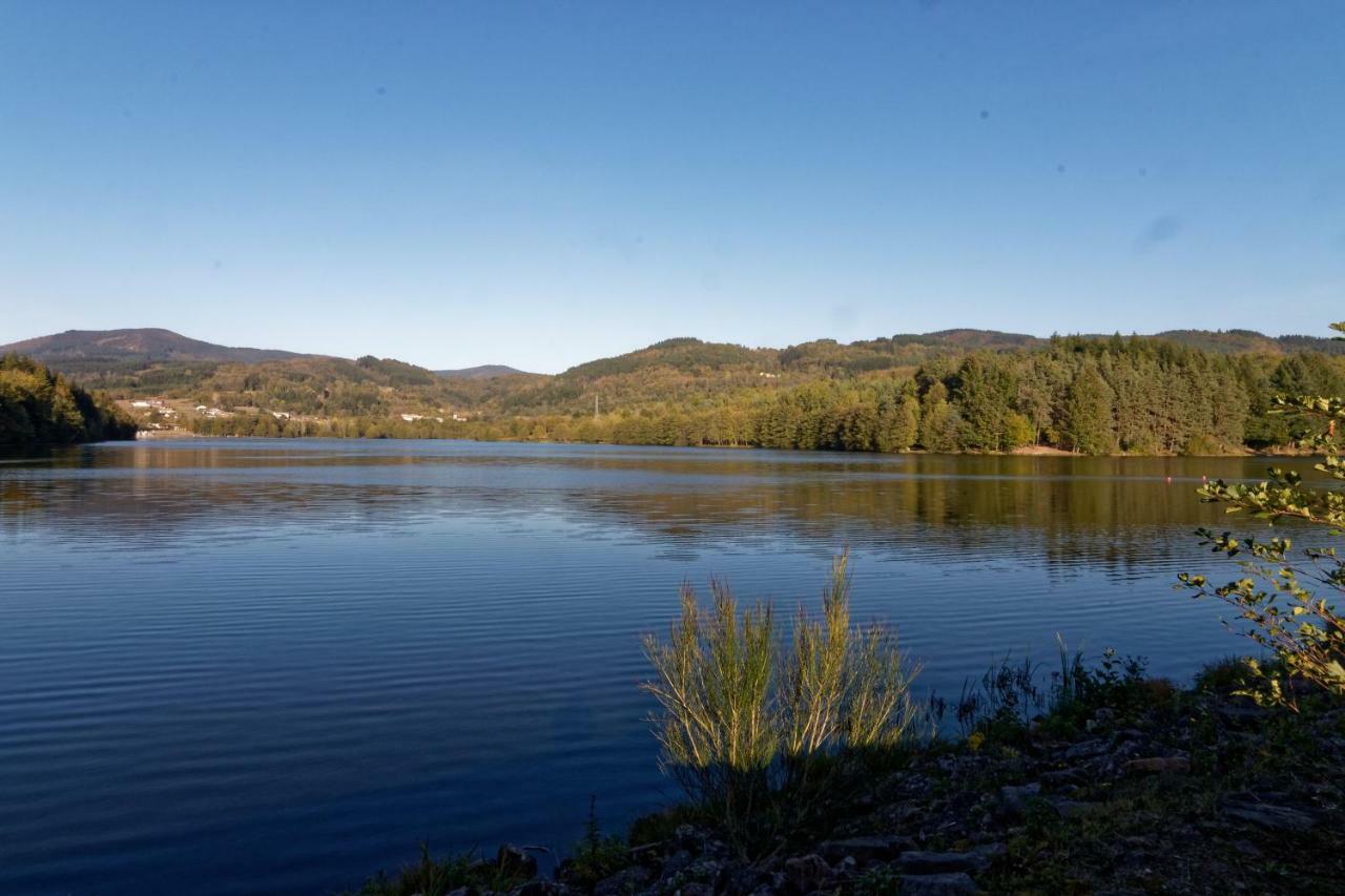 Gite De Sauviat 25 Chemin Du Grand Pacher Le Bourg De Sauviat 63120 Εξωτερικό φωτογραφία